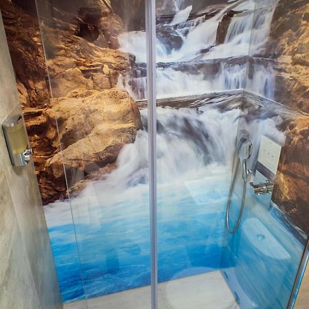 La Cascade Et Des Halles Dijon Eksteriør bilde