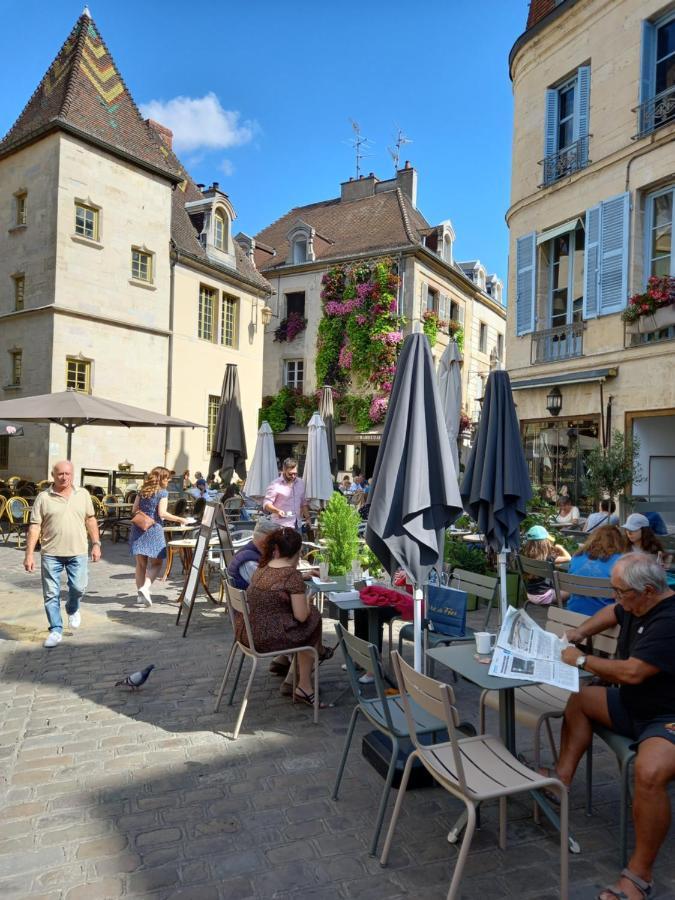 La Cascade Et Des Halles Dijon Eksteriør bilde